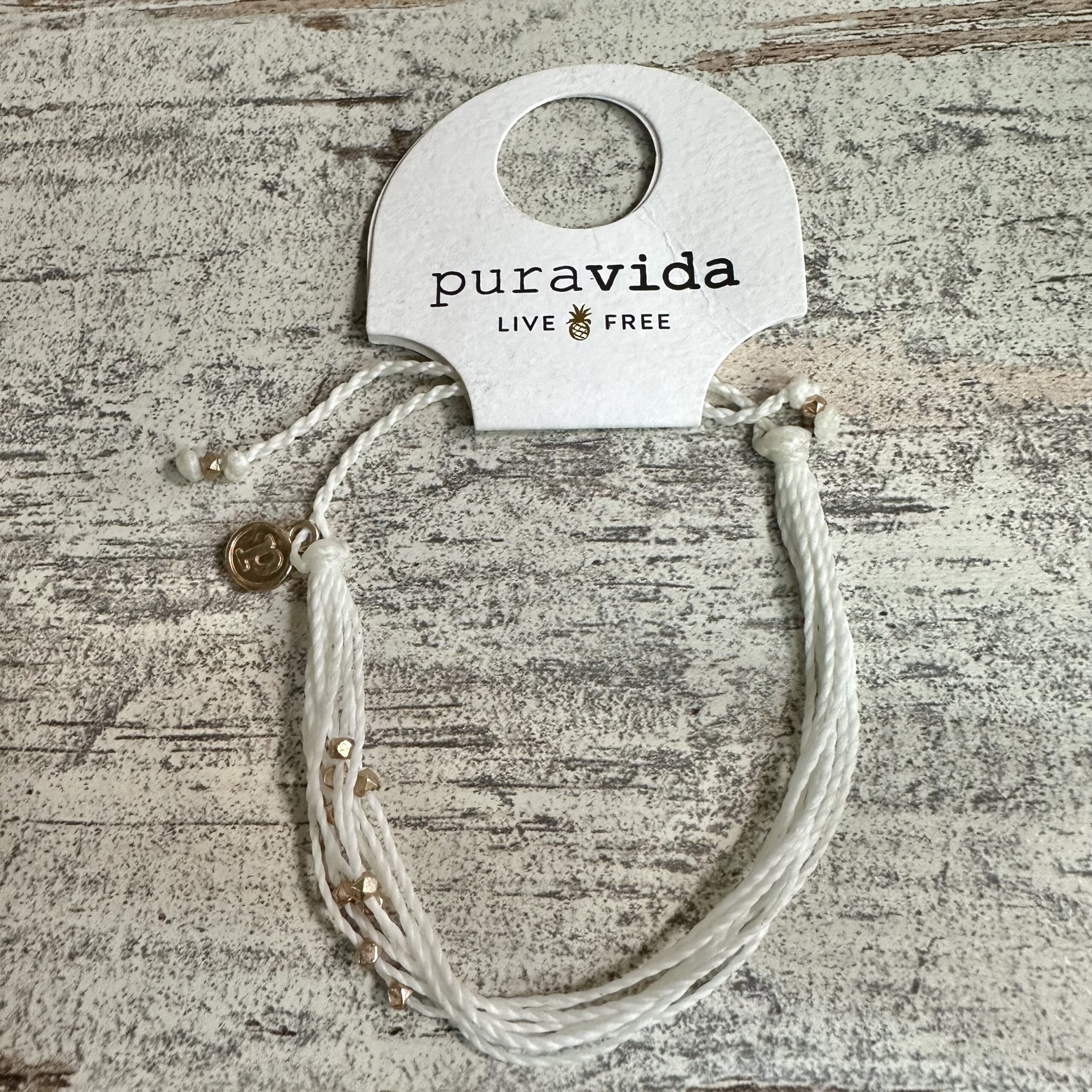 Armband von Pura Vida